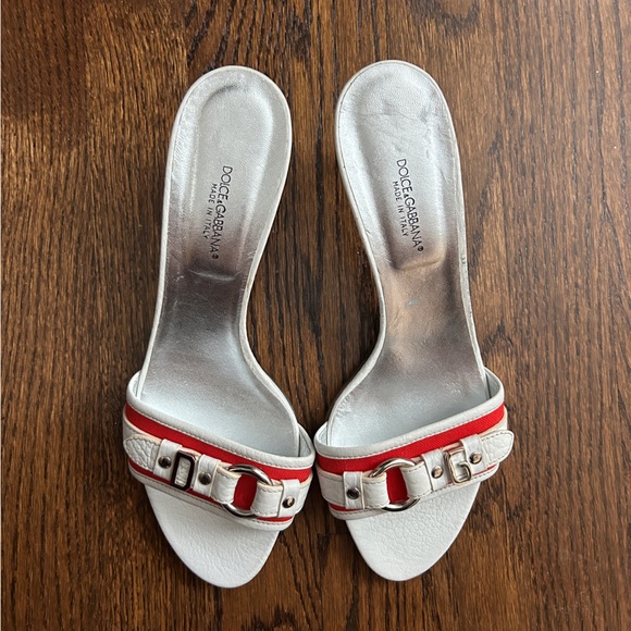Dolce & Gabbana White and Red Buckle Kitten Heel Sandals